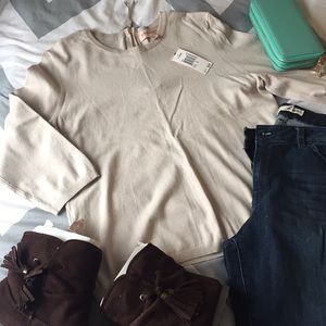 3/4 sleeve lightweight knit sweater by Philosophy